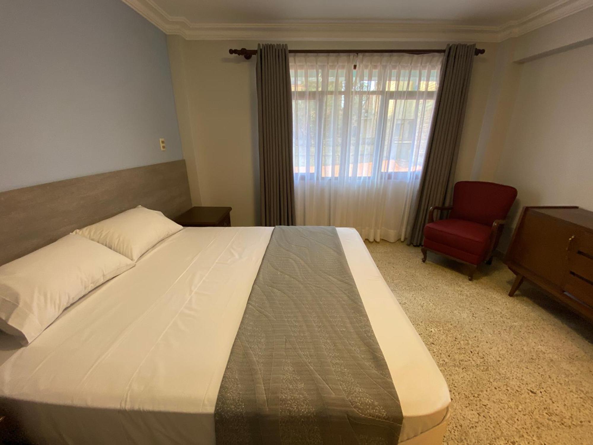 Izza Hotel Κοτσαμπάμπα Εξωτερικό φωτογραφία