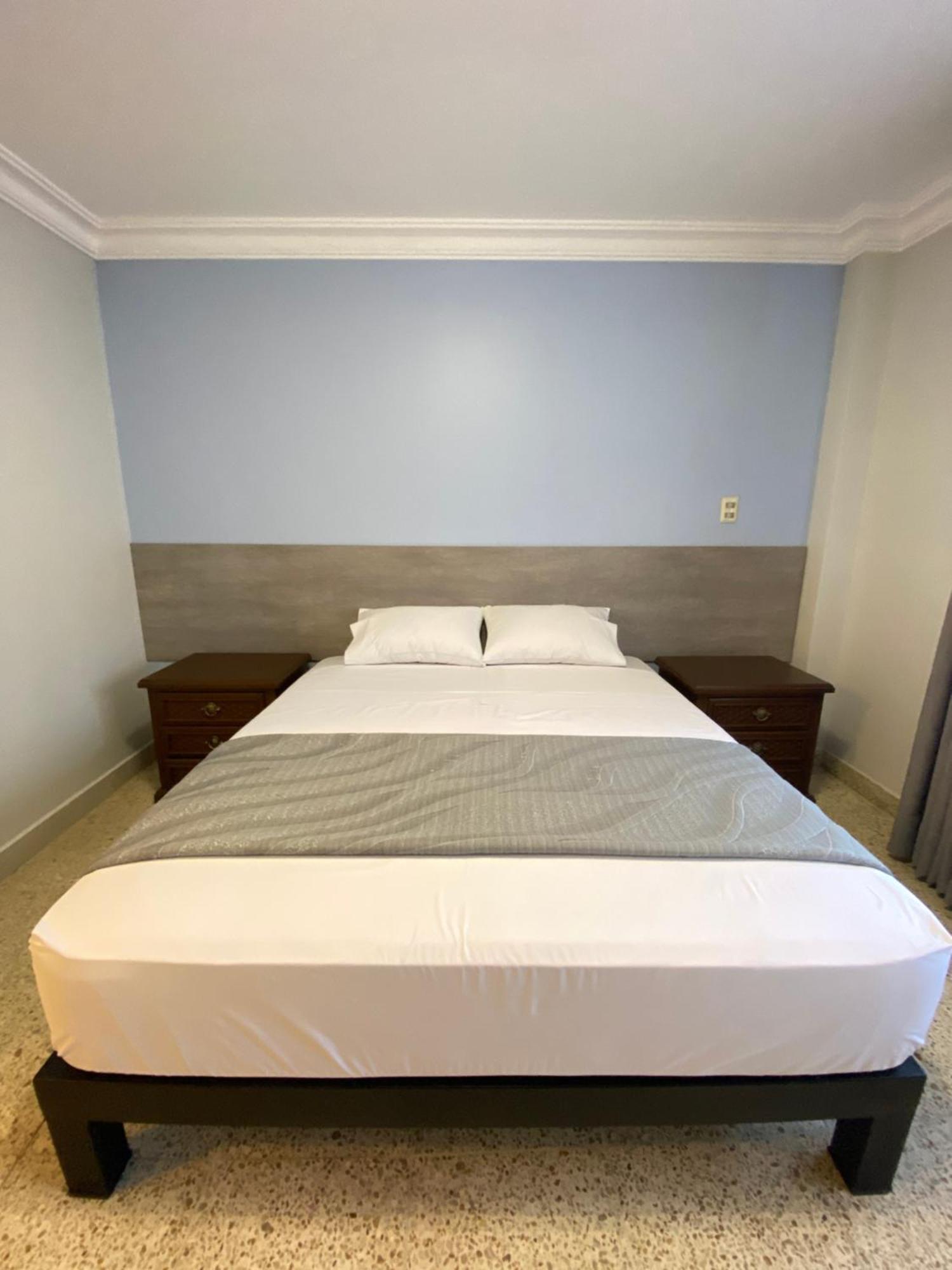 Izza Hotel Κοτσαμπάμπα Εξωτερικό φωτογραφία